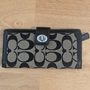 Coach Signature Turn Lock Slim Envelope Wallet Black/Tan Silver Tone Hardware